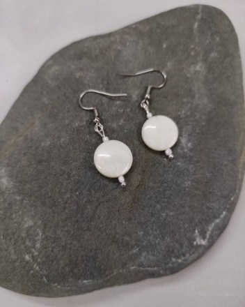 11  γ  σκουλαρικια ασπρα (1)